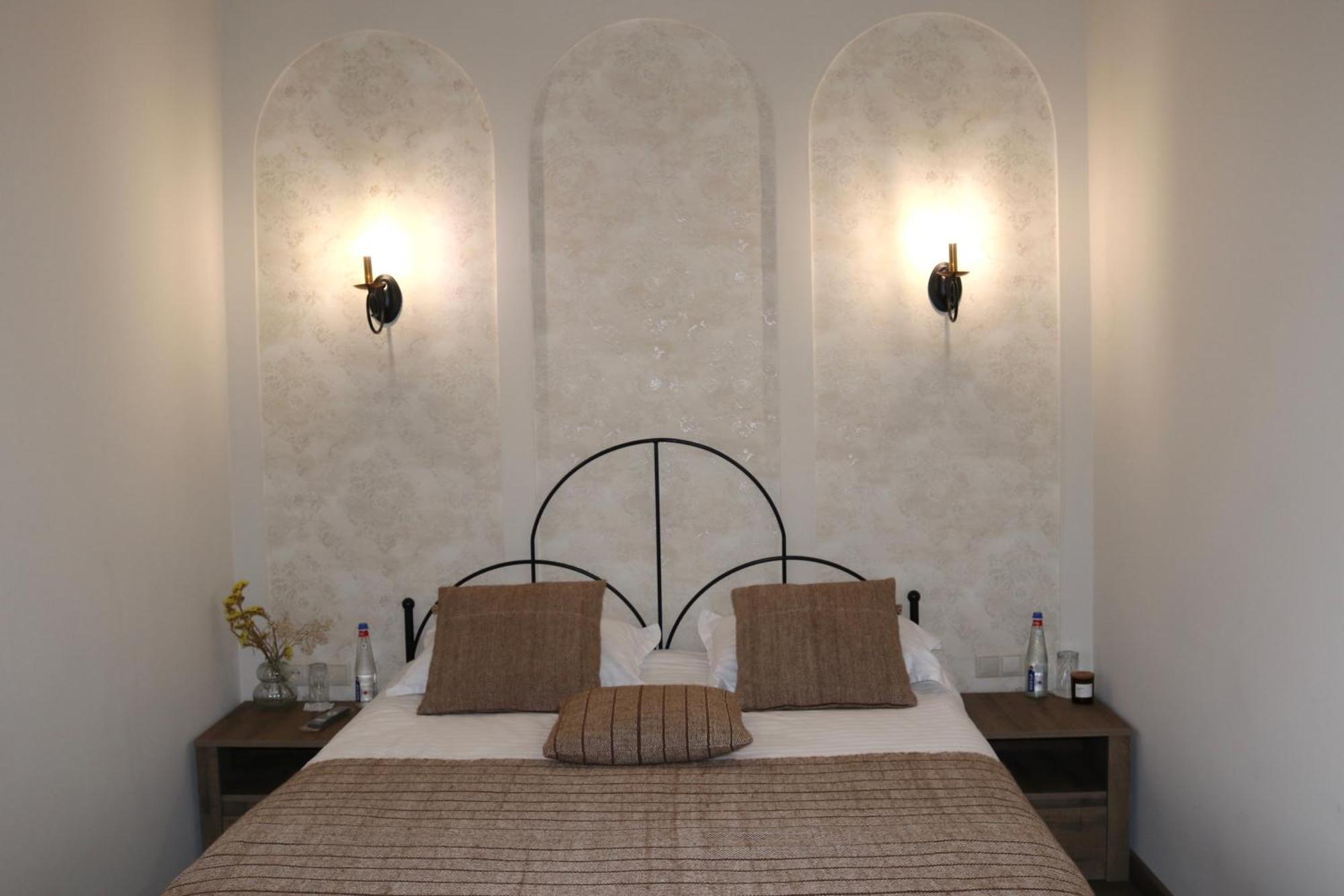 Redroof Country House Hotel Goris Rom bilde
