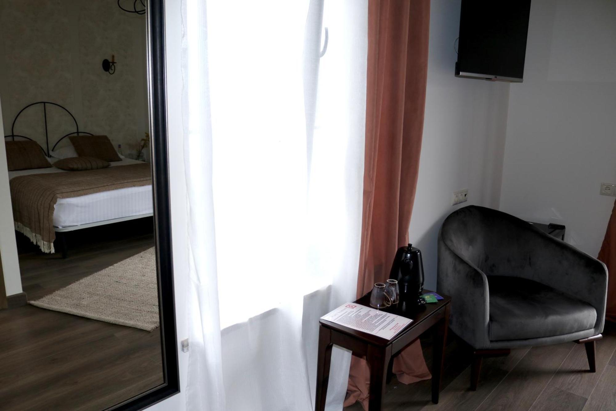 Redroof Country House Hotel Goris Rom bilde